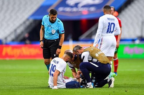 Karim Benzema dính chấn thương trong trận thắng của đội tuyển Pháp