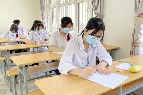 Hà Nội có 35 thí sinh bị ảnh hưởng bởi dịch Covid-19 trước ngày thi lớp 10