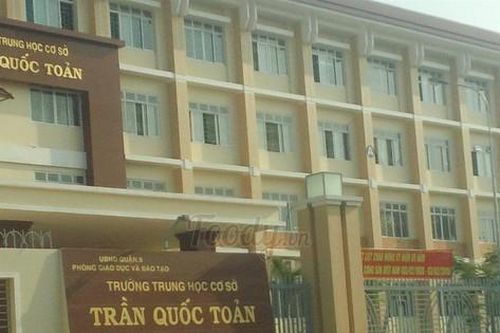 Nữ sinh lớp 8 ở Thủ Đức mắc COVID-19, nhiều học sinh, giáo viên thành F1