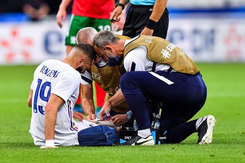 Tuyển Pháp hoảng loạn với chấn thương của Benzema