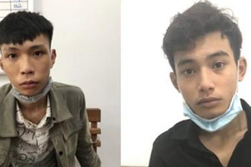 Hai tên cướp bắt nạn nhân đọc mật khẩu để mở điện thoại