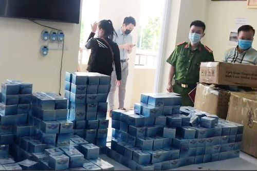 Gần 1 tấn mỹ phẩm giả đã được sản xuất và tung ra thị trường như thế nào?