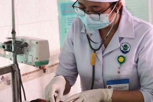 Mẹ con sản phụ bị tiền sản giật nặng nguy kịch được cứu sống