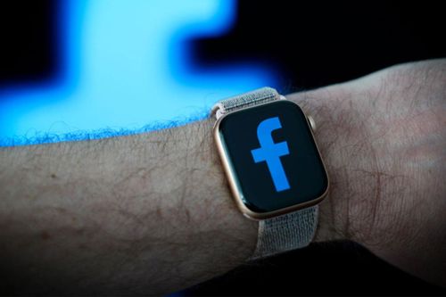 Facebook đang làm đồng hồ