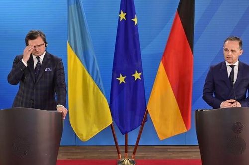 Đức thẳng thừng từ chối đề nghị cấp vũ khí của Ukraine, hứa giúp Kiev không bị 'ra rìa' vì Dòng chảy phương Bắc 2