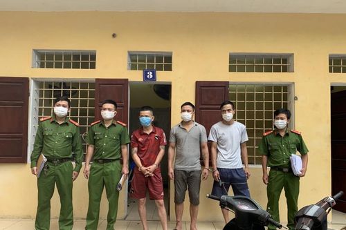 Thanh Hóa: Dùng xe ô tô bán tải đi trộm cắp, 04 đối tượng bị bắt tạm giam