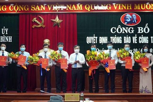 Quảng Bình: Bổ nhiệm 8 cán bộ sở, ngành