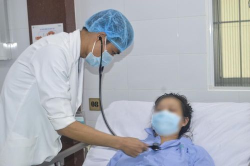 Cứu sống mẹ con sản phụ tiền sản giật nguy kịch
