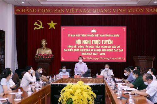 Nhân dân tích cực giám sát Chương trình hành động của các đại biểu trúng cử
