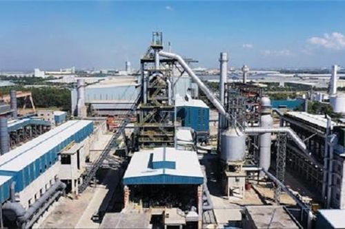 Nhiều nhà máy xả thải khói bụi thiếu kiểm soát