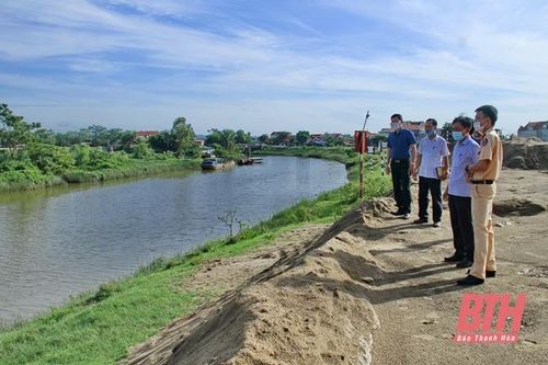 Tăng cường xử lý vi phạm pháp luật về đê điều