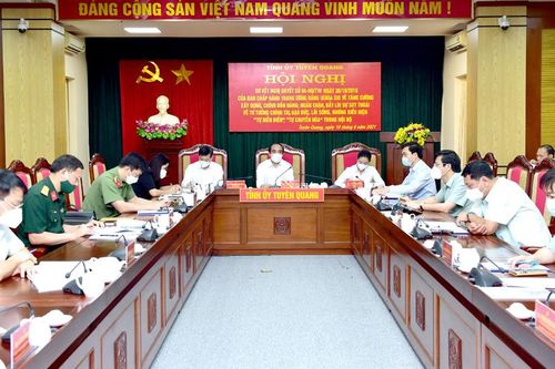 Sơ kết thực hiện Nghị quyết Trung ương 4 khóa XII