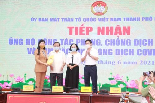 Hà Nội: Tiếp nhận hơn 20,5 tỷ đồng ủng hộ mua vắc xin phòng dịch Covid-19