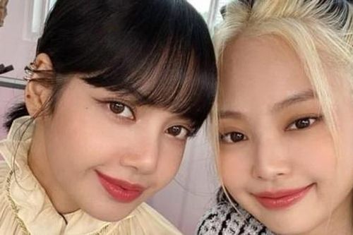 Lisa chuẩn bị solo thì nhiều fan của Jennie bỗng lên tiếng đòi quyền lợi cho thần tượng