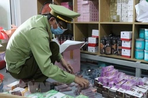 Cần chế tài mạnh để xử lý hàng giả, hàng nhái