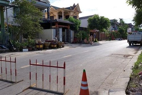 Người đàn ông tử vong sau vụ nổ súng kinh hoàng trong đêm