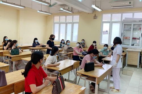 Thường vụ Thành ủy Hà Nội yêu cầu tổ chức nghiêm túc, an toàn tuyệt đối kỳ thi vào lớp 10