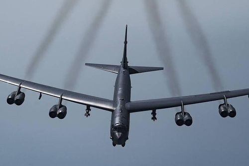Máy bay ném bom B-52H của Mỹ kéo vào Biển Baltic, Nga nổi nóng: 'Dễu võ giương oai'