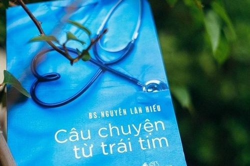 'Câu chuyện từ trái tim': Lăng kính đa màu của một bác sĩ kiêm đại biểu Quốc hội