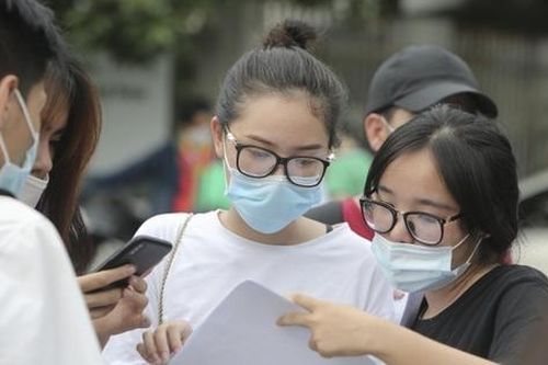 Điều chỉnh Thi lớp 10 do dịch bệnh: Thí sinh không nên tự gây áp lực