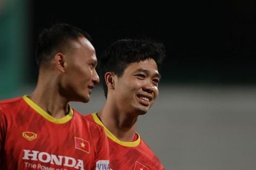Trọng Hoàng, Văn Hậu trở lại đội hình chính?