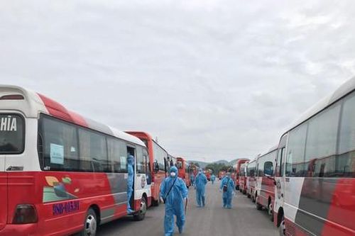 700 công nhân ở Bắc Giang trở về Lạng Sơn sau cách ly