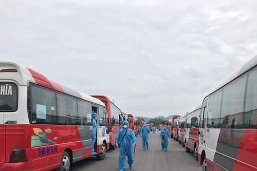 Bắc Giang lên kế hoạch di chuyển 35.000 công nhân về các tỉnh
