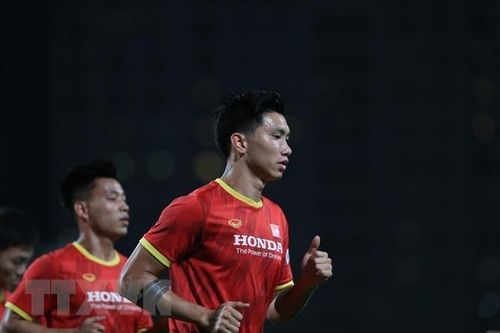 Đội hình thi đấu trận Việt Nam-Malaysia: Văn Hậu, Công Phượng đá chính