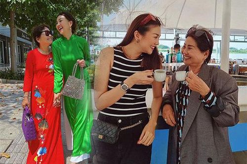 Mẹ ruột Thanh Hằng - tín đồ hàng hiệu thứ thiệt nhưng siêu kín tiếng