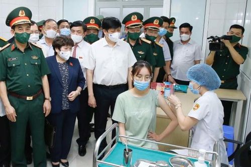 Việt Nam phê duyệt thử nghiệm giai đoạn 3 vắc xin phòng COVID-19 Nano Covax trên diện rộng