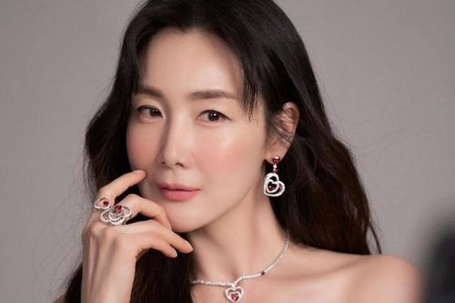 YouTuber nhận lỗi sau khi tiết lộ bê bối của chồng Choi Ji Woo
