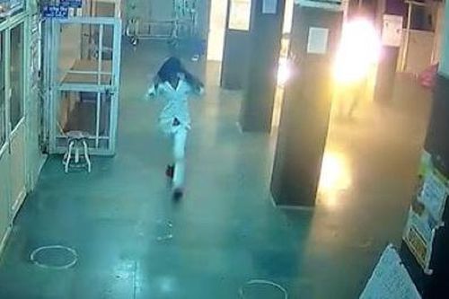 Bệnh nhân bị thiêu sống trong bệnh viện ở Ấn Độ