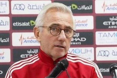 HLV Van Marwijk: 'Rất khó khăn khi đối đầu tuyển Việt Nam'
