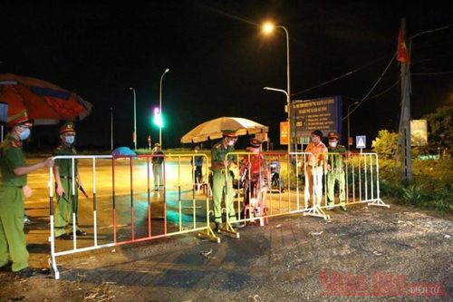 Hà Tĩnh thêm ba người trong một gia đình dương tính với virus SARS-CoV-2