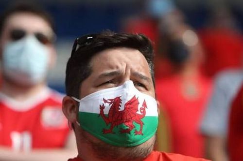 Quy định phòng dịch ngặt nghèo ở những thành phố đăng cai Euro 2020