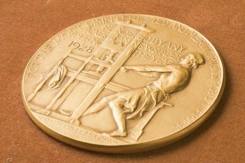 Pulitzer vinh danh tuyến tin về COVID-19, bạo lực sắc tộc George Floyd