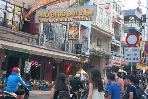 Cởi bớt gánh nặng để duy trì sự sống cho doanh nghiệp du lịch