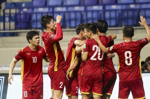 Báo Malaysia: 'Quả phạt đền tranh cãi thay đổi kết quả trận đấu'