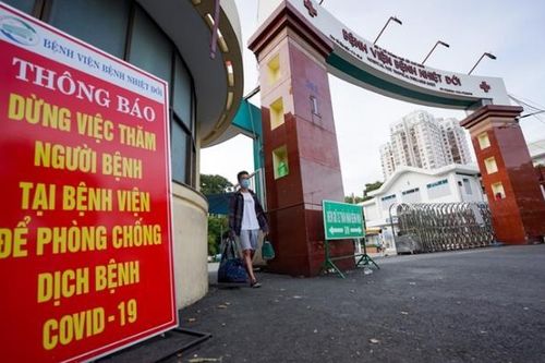 TP.HCM: 3 người mắc COVID-19 ở Tân Phú phát hiện qua khám sàng lọc tại bệnh viện