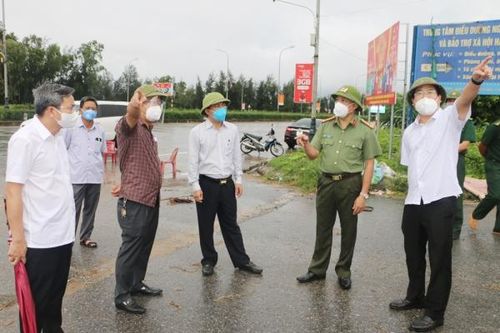 Hà Tĩnh: Thiết lập vùng cách ly y tế toàn xã Thạch Kim và thị trấn Lộc Hà từ 12 giờ trưa nay 12/6