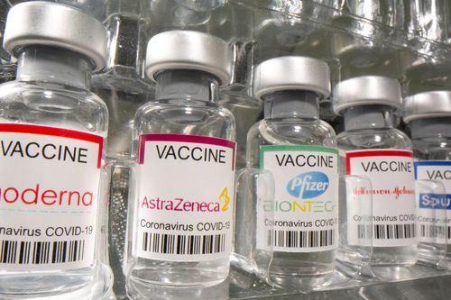 Hiệu quả khác biệt của 4 loại vaccine Covid-19 nhập khẩu về Việt Nam