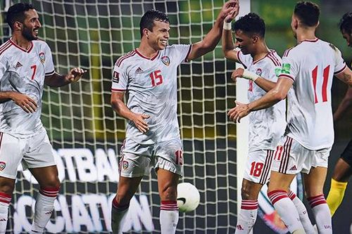 'Sát thủ' UAE đe dọa Tấn Trường