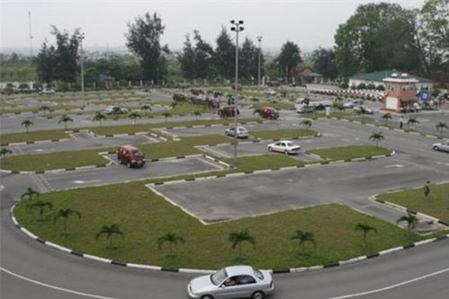 Bổ sung thêm 100 tình huống giả định về sự cố, tai nạn...để thi sát hạch lái xe ô tô