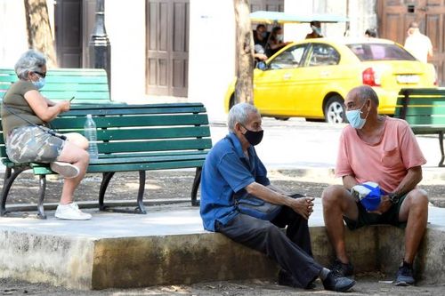 Cuba ghi nhận số ca mắc COVID-19 tăng cao kỷ lục