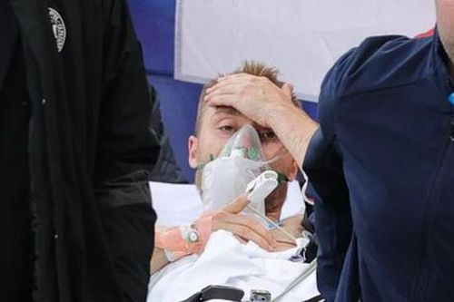 Đang đá, tiền vệ Christian Eriksen bất tỉnh ngay trên sân, trận Đan Mạch - Phần Lan phải tạm hoãn