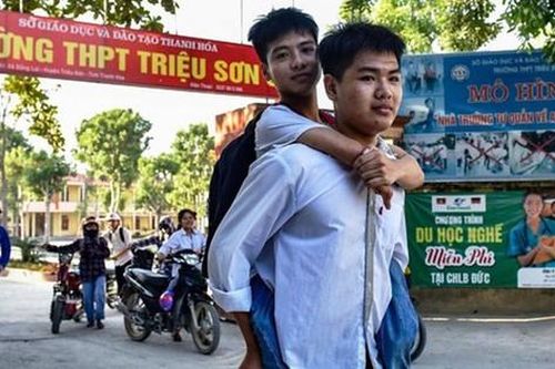 Sáng ngời những tấm gương bình dị mà cao quý