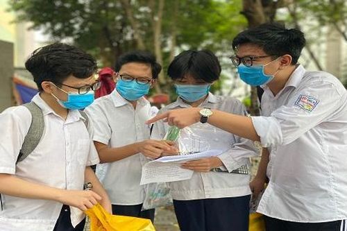 Kết thúc 2 môn Toán, Lịch sử kỳ thi vào 10: Đề thi dễ, nhiều học sinh dự đoán điểm cao