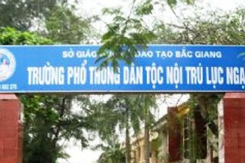 Phê bình Chủ tịch UBND huyện Lục Ngạn vì để 29 ca lây chéo trong khu cách ly