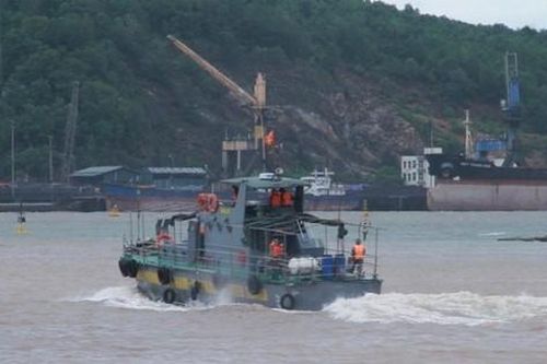 Tìm kiếm hai ngư dân ở Thanh Hóa mất tích do bão