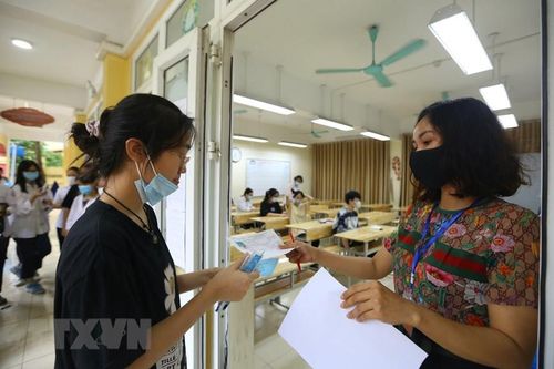 Hà Nội: Đề thi môn Toán lớp 10 giữ số câu nhưng giảm độ khó